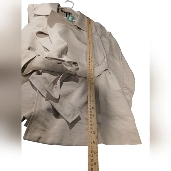 Maurices Trench Lightweight Beige Jacket Womans size 1 XL NWT - Picture 4 of 10